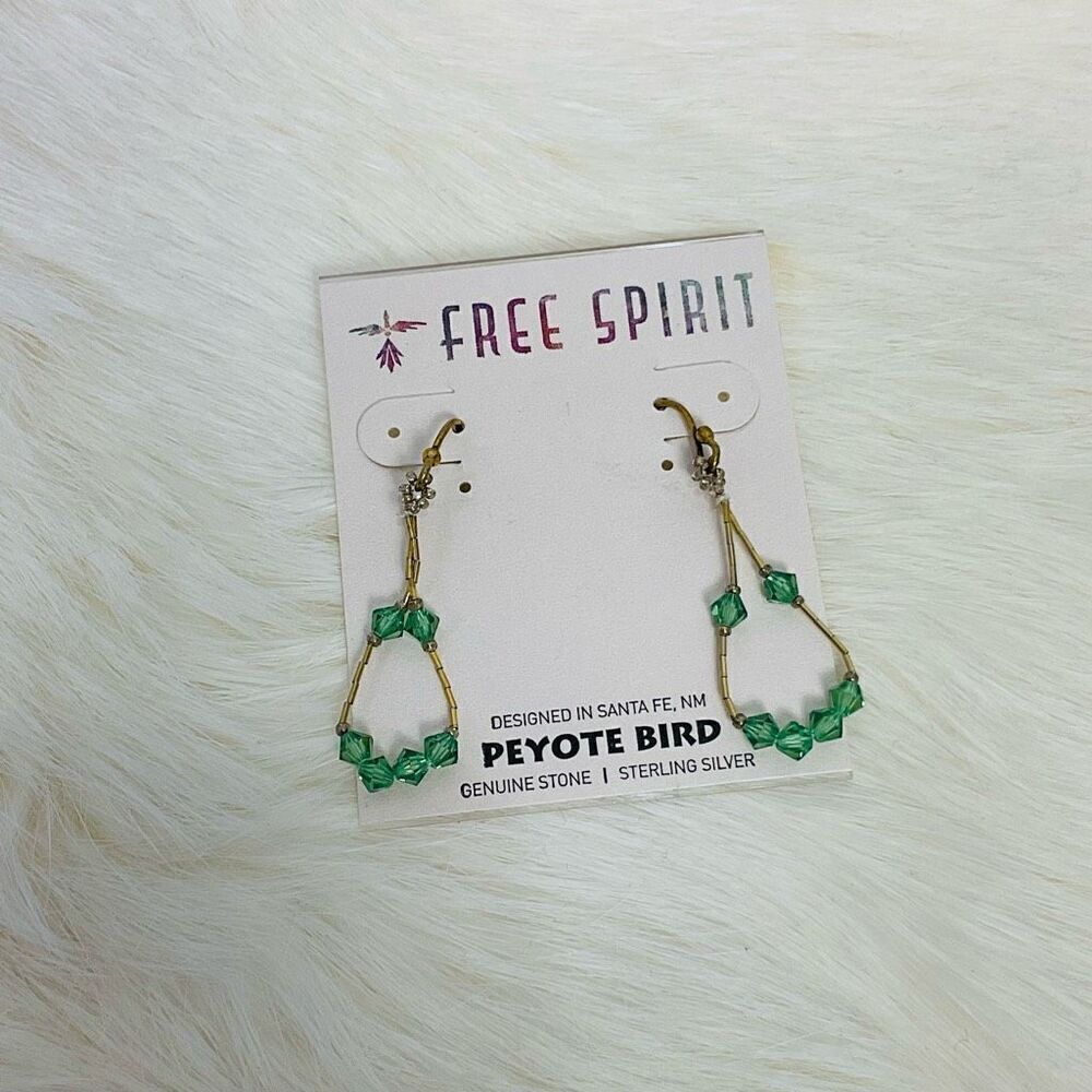 NWT Peyote Bird Free Spirit Earrings Gold Tone Green Beads 1.5" Southwestern Jew